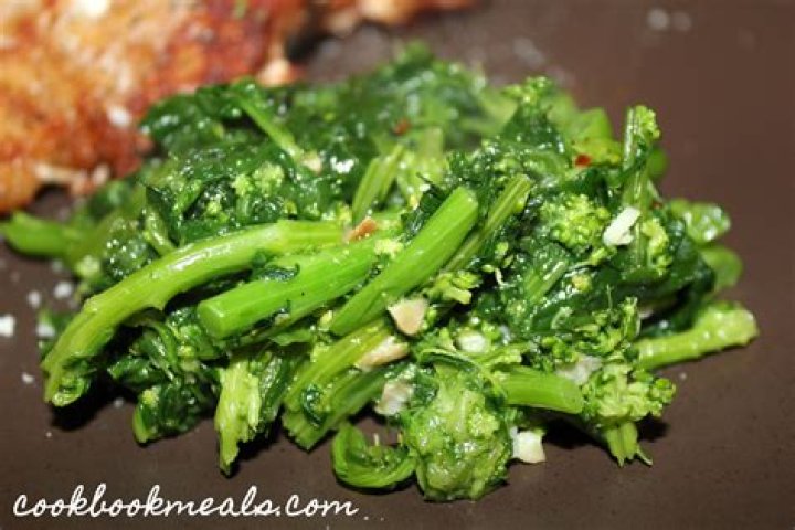 Can you eat broccoli rabe flowers